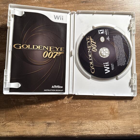 GoldenEye 007 - Nintendo Wii -Tested - Picture 2 of 4